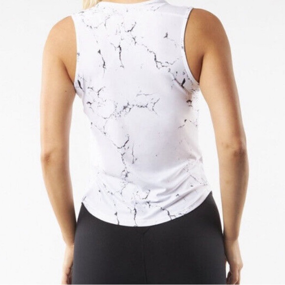 Buffbunny marble Flo tank top! - Picture 3 of 5